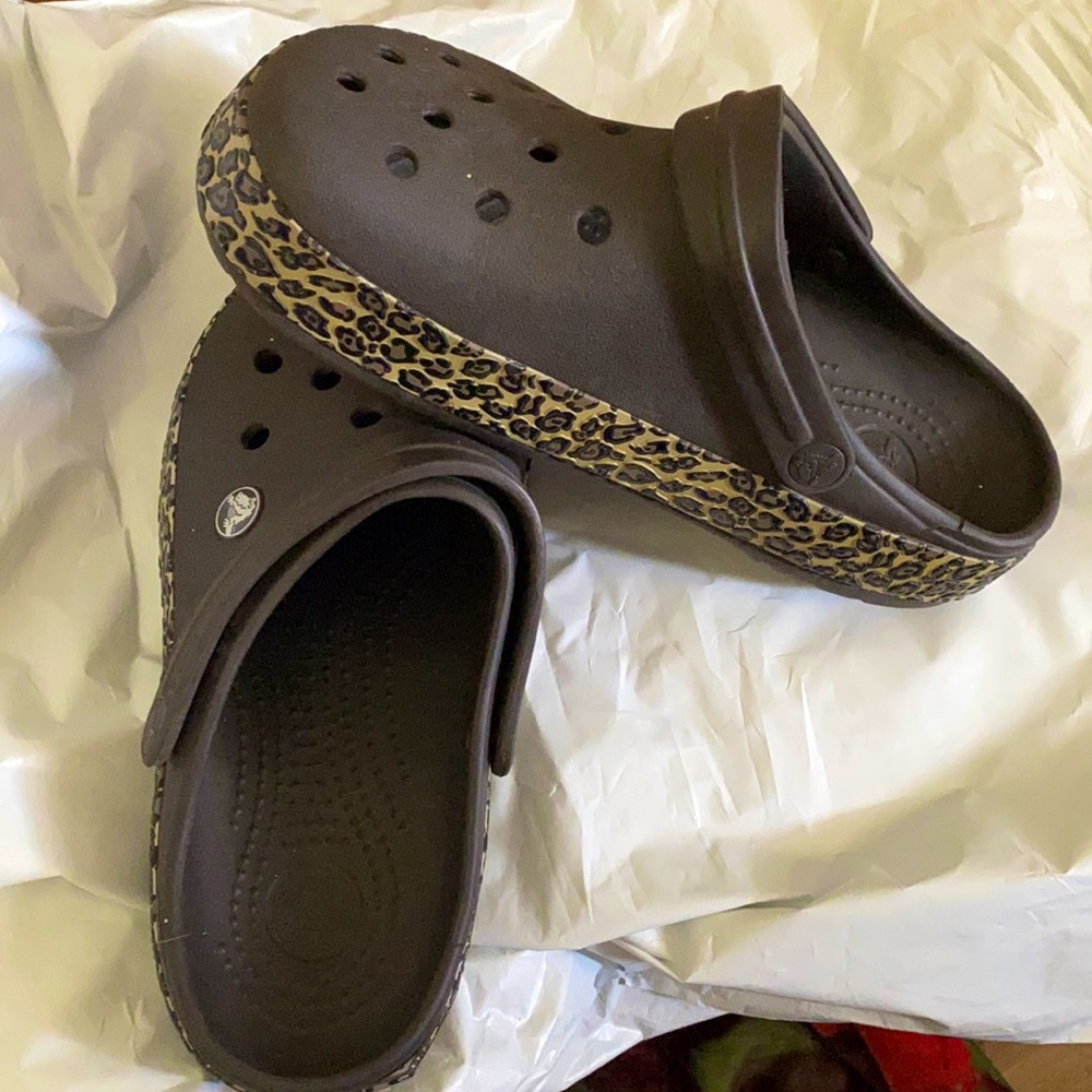 Crocband Leopard Crocs W8/M6